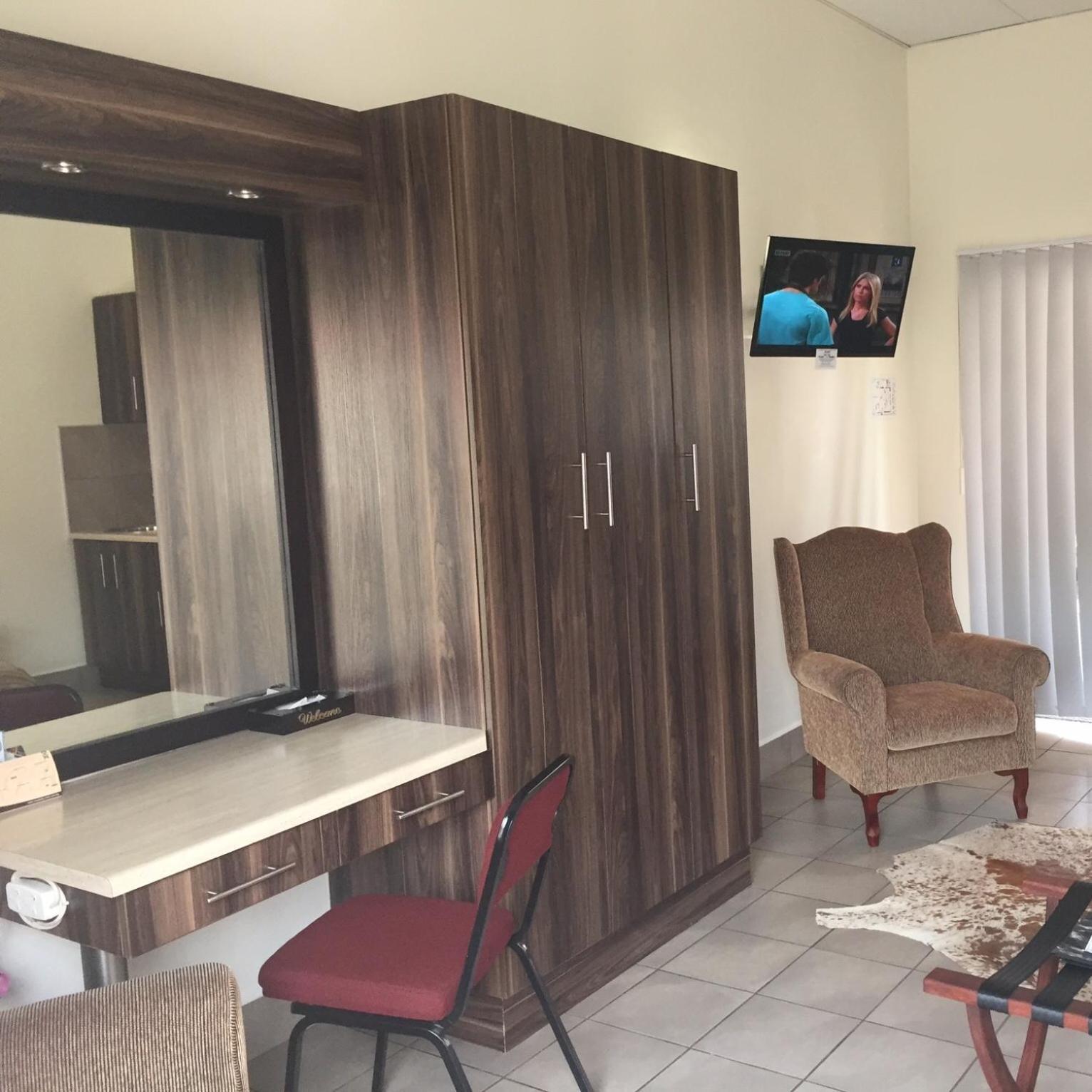 Welcome Guest House Vereeniging Bagian luar foto