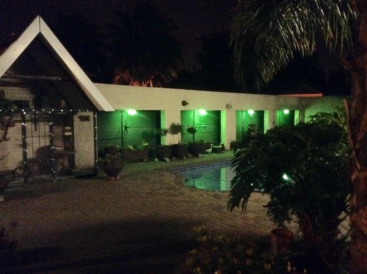 Welcome Guest House Vereeniging Bagian luar foto