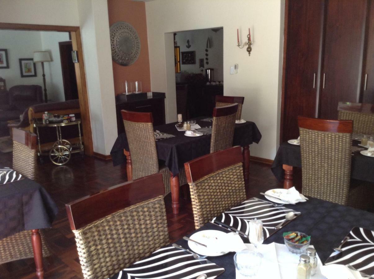 Welcome Guest House Vereeniging Bagian luar foto