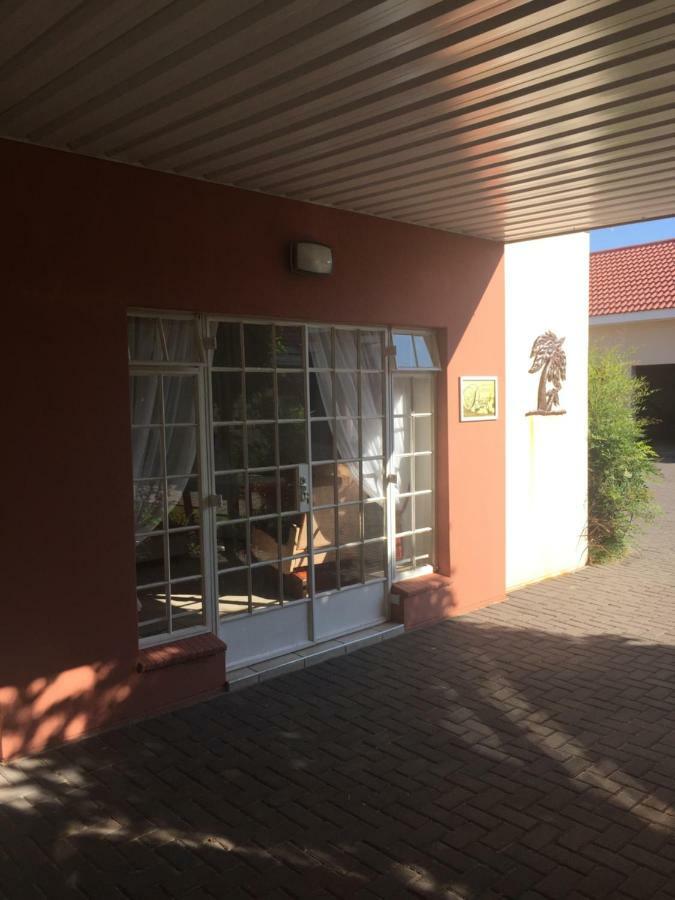 Welcome Guest House Vereeniging Bagian luar foto